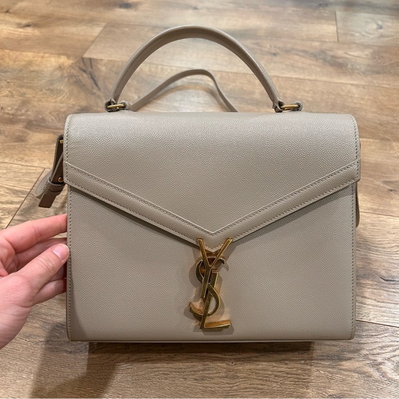 * SOLD * YVES SAINT LAURENT Cassandra Medium top handle bag - Picture 12 of 17